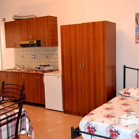 Nuovo Sun Golem Guest house Golem (Tirana)